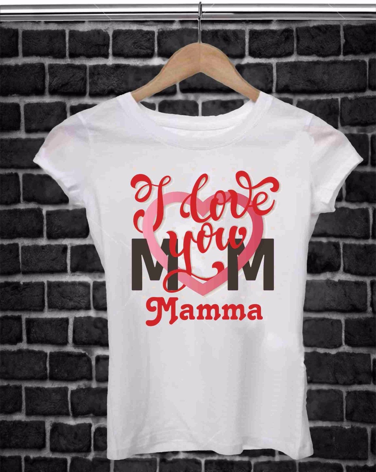 REGALA UAN MAGLIETTA PER LA FESTA DELLA MAMMA:  lov iu mama