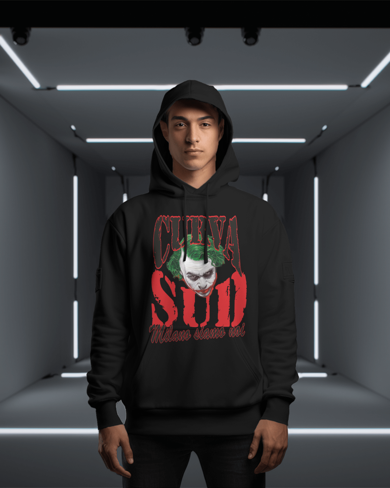 Felpa nera unisex con cappuccio e marsupio con stampa Curva sud e jok