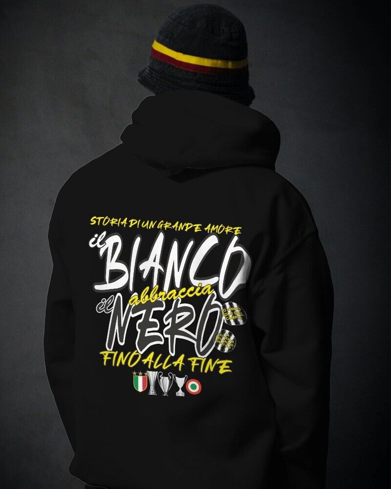 Felpa colore nero con cappuccio e stampa Bianco Nera