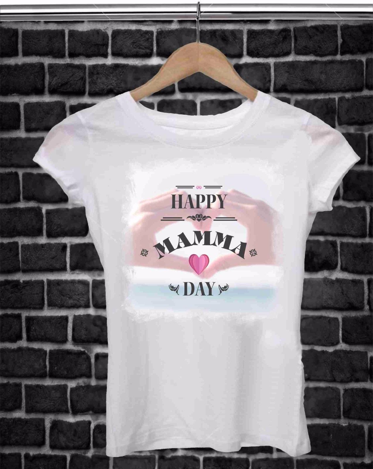 REGALA UNA MAGLIETTA PER LA FESTA DELLA MAMMA:  DUE MANI