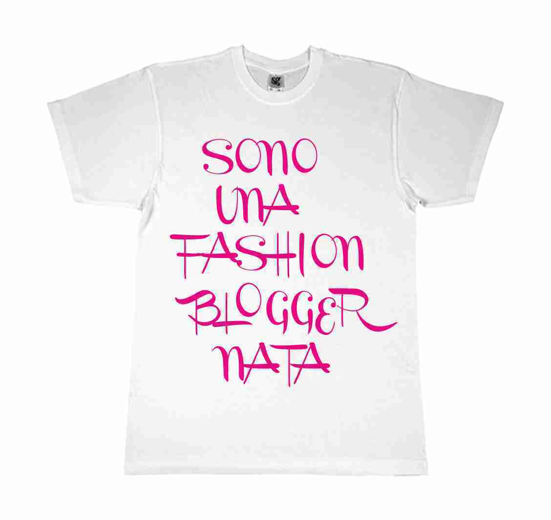 MAGLIETTA  DA BIMBO BIANCA CON STAMPA DIGITALE DIRETTA TITOLO:  BLOGGER